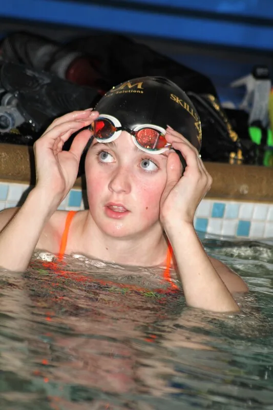 Bespoke 1:1 private swimming coaching session focusing on body alignment and biomechanics efficiency.